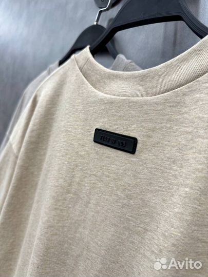 Футболка оверсайз Essentials Fear of God