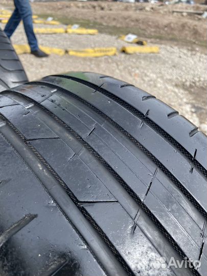 R18 Nokian Tyres Z 255/40, PCD 5x114.3 DIA 60.1