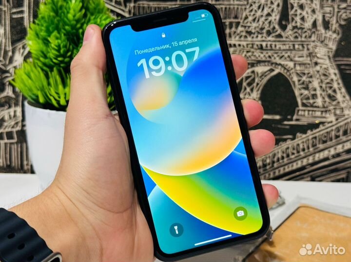iPhone Xr, 64 ГБ