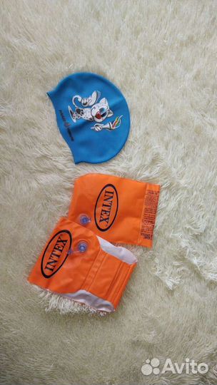 Шапочка и нарукавники