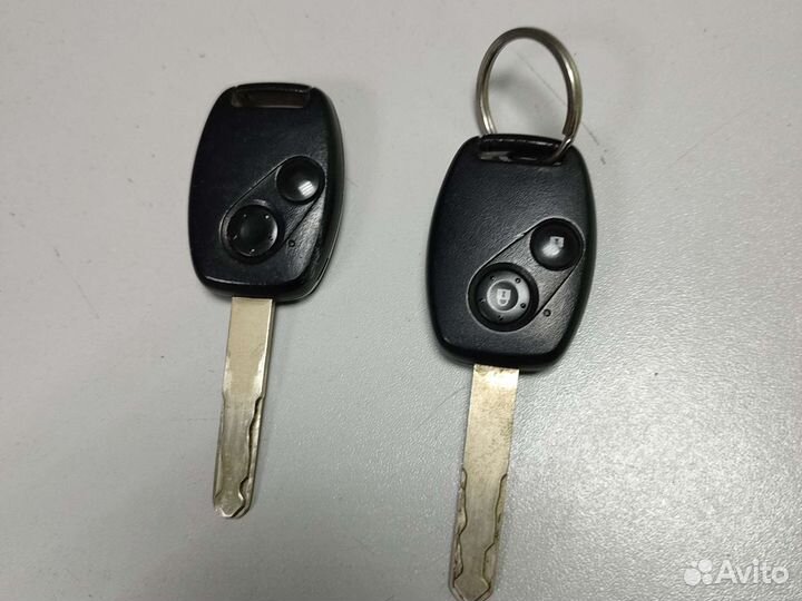 Ключи и книги хонда Civic