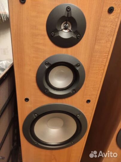Акустические колонки 5.0 yamaha NS-8390+ центр,тыл