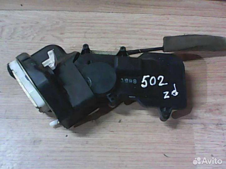 Замок двери задней правой Mazda 6 1