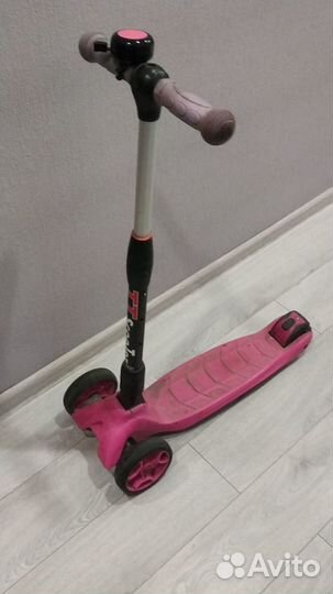 Самокат трехколесный бу