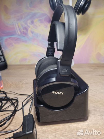 Беспроводные наушники sony