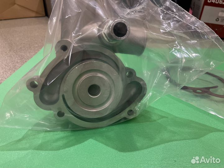 Водяной насос помпа на газ 04062-1307010