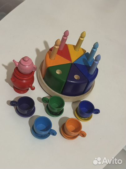Детская деревянная посуда и еда