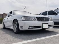 Nissan Laurel 2.0 AT, 2000, 330 000 км, с пробегом, цена 550 000 руб.