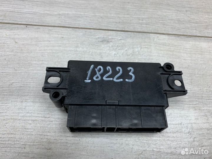 Блок управления парктроником Audi A3 универсал