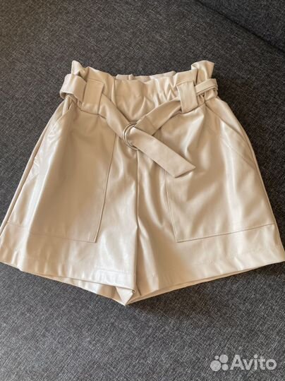 Кожаные шорты