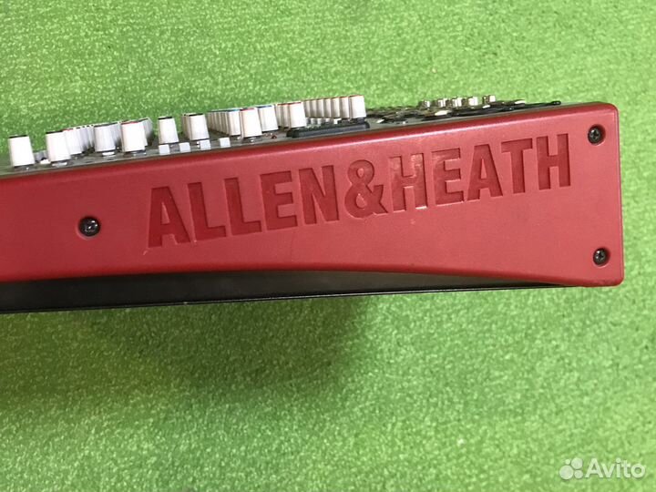 Микшерный пульт Allen&Heath Z14