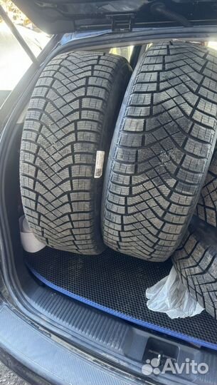 Pirelli Ice Zero 2 225/55 R18