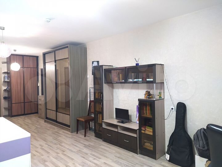 2-к. квартира, 52 м², 11/18 эт.