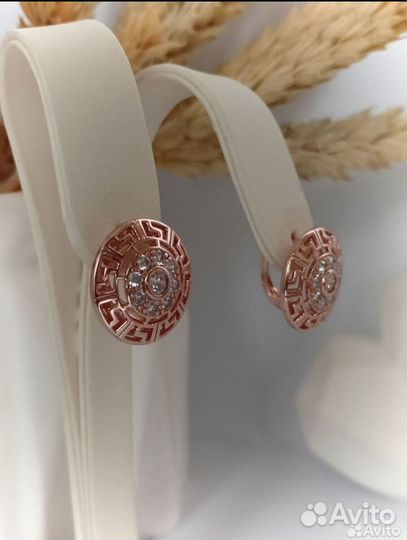 Серьги любые