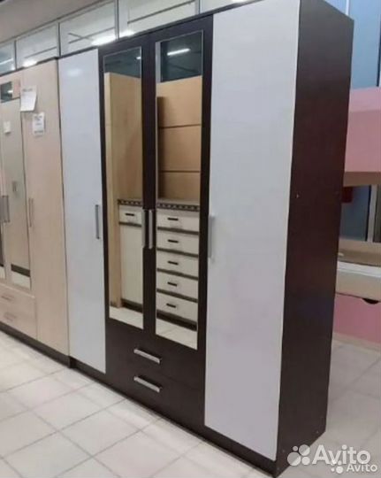 Шкаф Мартина 4х ств