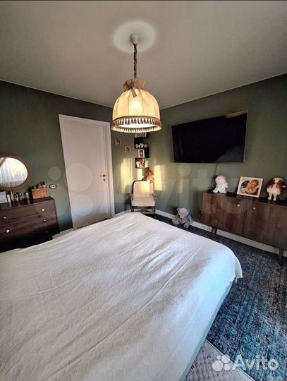 Мебель и телевизор в комплекте