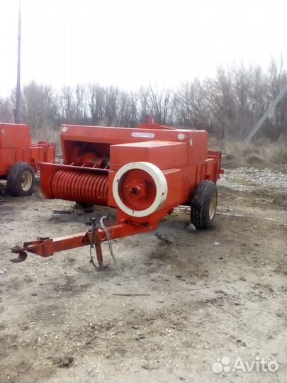 Пресс-подборщик Sipma Z224/1, 1995