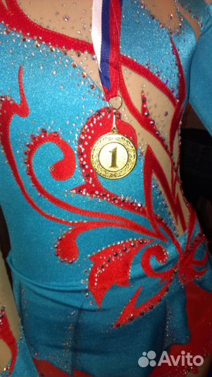 Купальник для выступлений по художеств. гимнастике