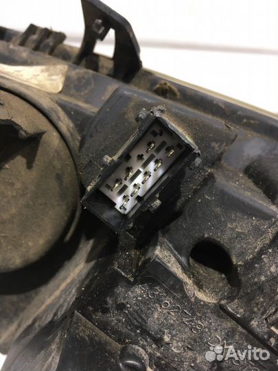 Фара правая (Peugeot 307)