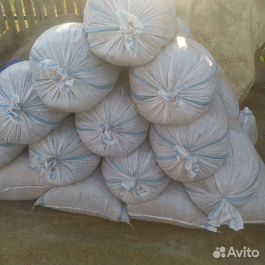 Навоз в мешках и перегной