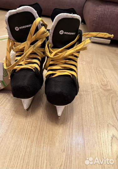 Б/у коньки размер 35 Nordway
