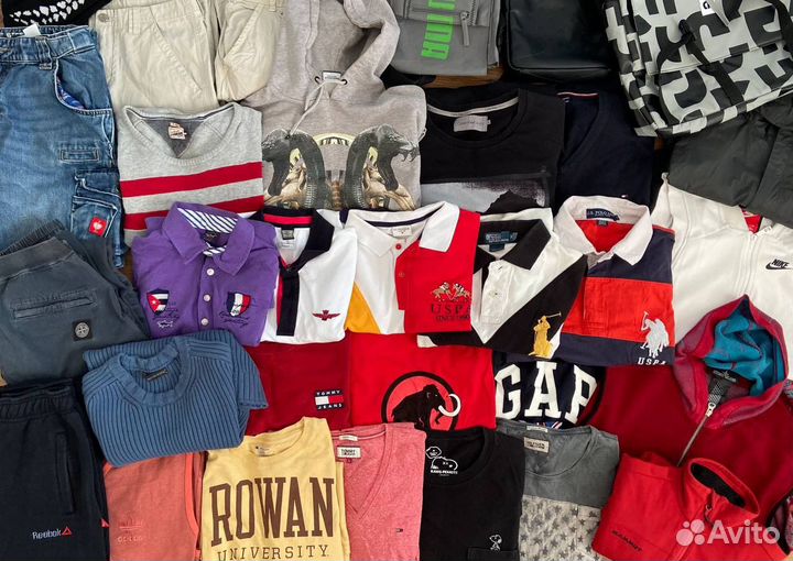 Пакет фирменных вещей