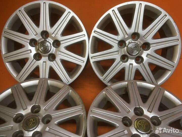4 шт. Диски Toyota- R15 (5х114,3)