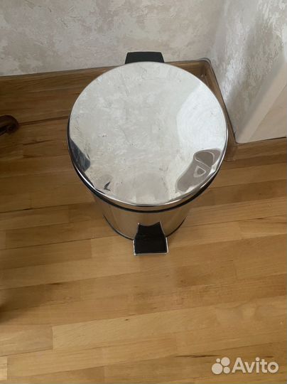 Мусорное ведро