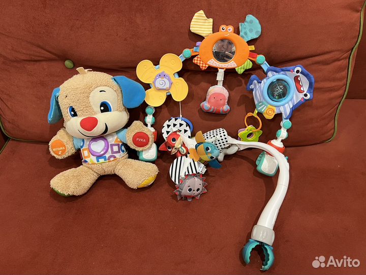 Развивающие игрушки Fisher-price и Tiny love
