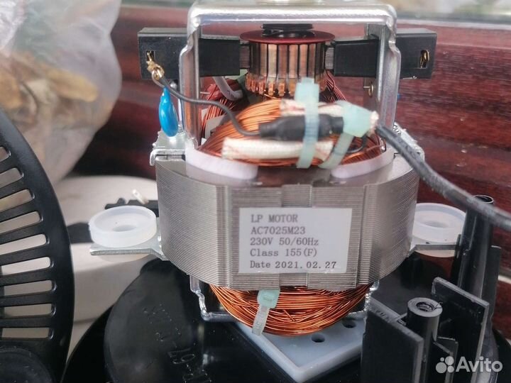 Блендер Zigmund&Shtain Bs-441 D