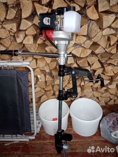 Лодочный мотор