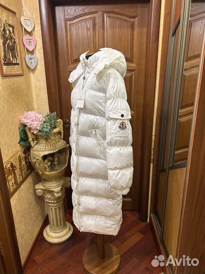 Пуховик лаковый Moncler