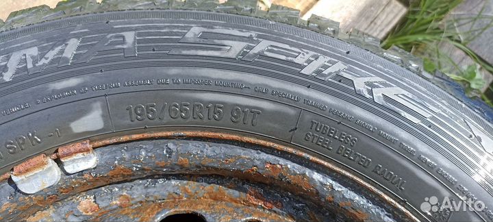 Nitto Therma Spike 195/65 R15 91T