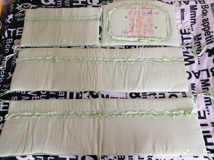 Бортики в кроватку с балдахином