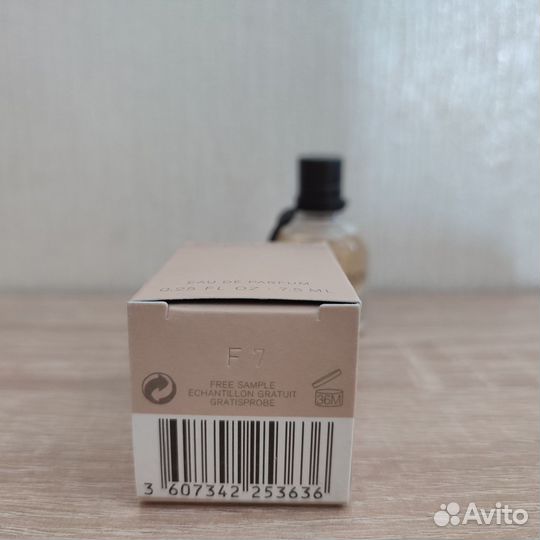 Миниатюра духов Bottega Veneta