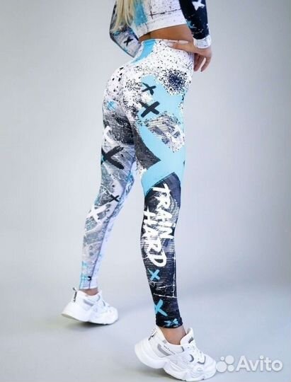 Костюм для фитнеса женский