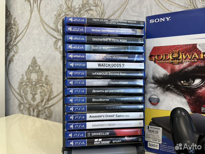 Sony PS4 Slim 500gb / 3 ревизия / Как новая