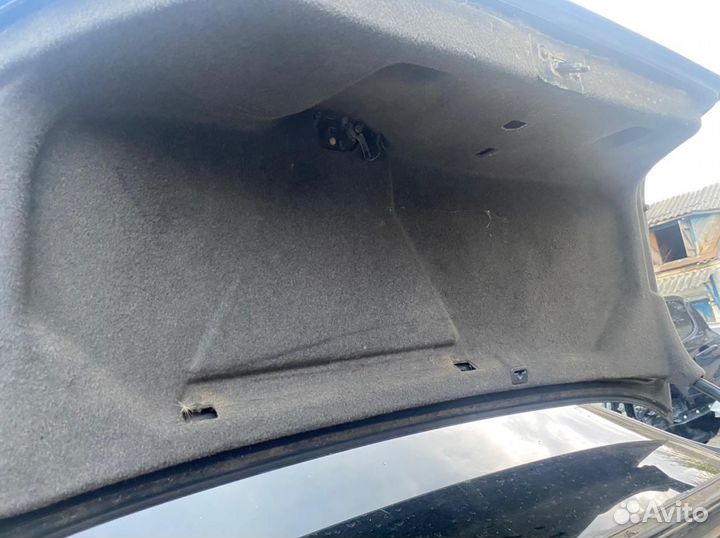 Обшивки багажника Mercedes W140 S-class