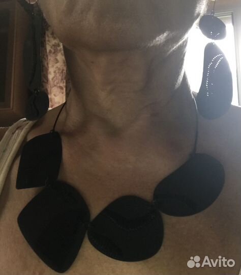 COS металлические украшения