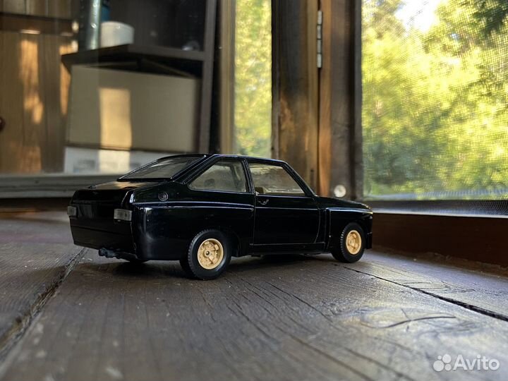 Модель Ford Escort RS 1800 (1:24, made in ussr)