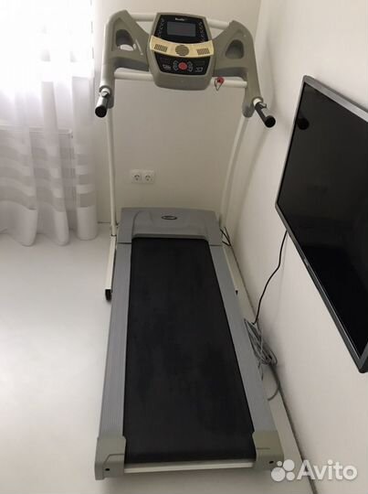 Беговая дорожка HauseFit, складная, б/у