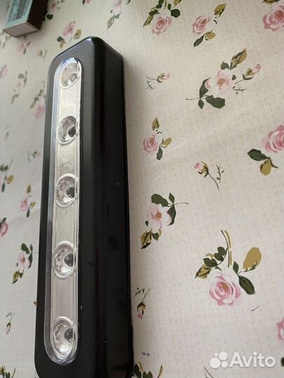 Светодиодный светильник на липучках