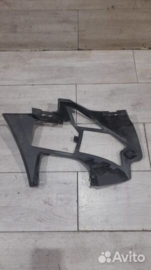 Кронштейн переднего бампера левый Peugeot 3008 2 С