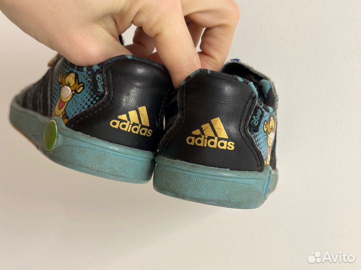 Кроссовки детские adidas 20