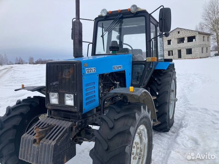 Трактор МТЗ (Беларус) BELARUS-1221, 2012