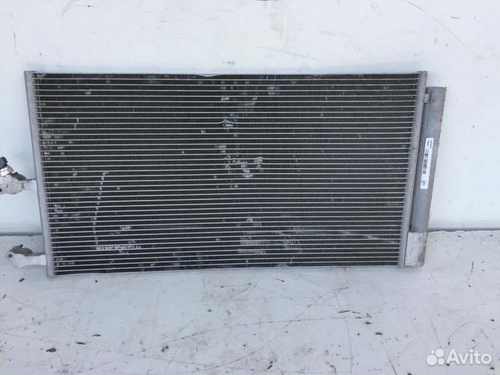 Радиатор кондиционера передний Volvo Xc90 2