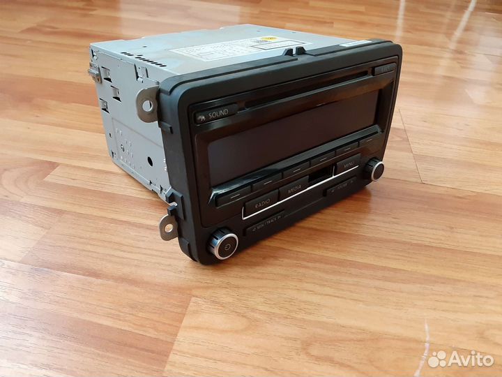 Оригинальная магнитола Volkswagen Tiguan 2012