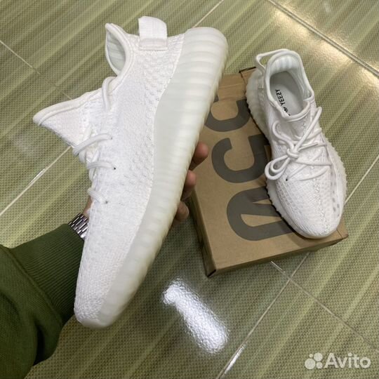 Кроссовки Adidas Yeezy Boost 350 V2 White