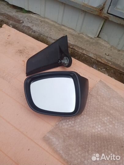Правое зеркало Suzuki SX4