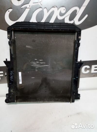 Радиатор Mitsubishi L200 2017